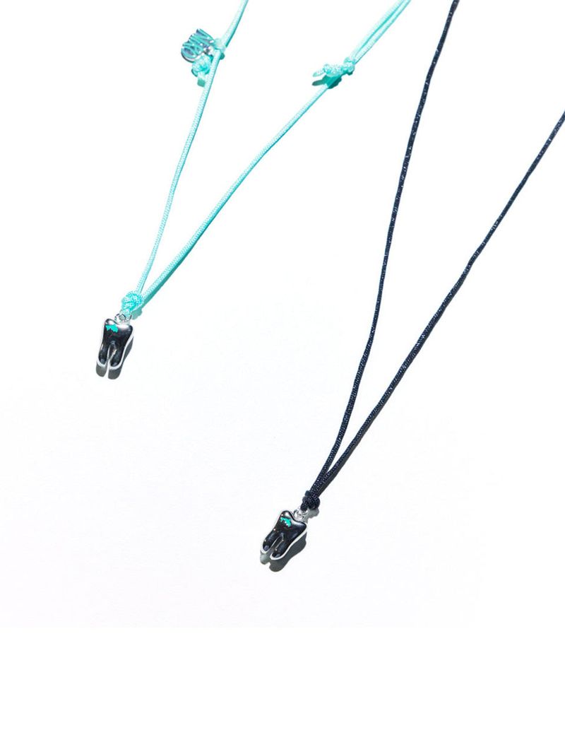 MOLAR DOLPHIN NECKLACE(POLY STRAP) #124