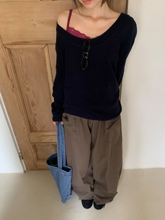 Pabor Deep U-Neck Loose-Fit Knit