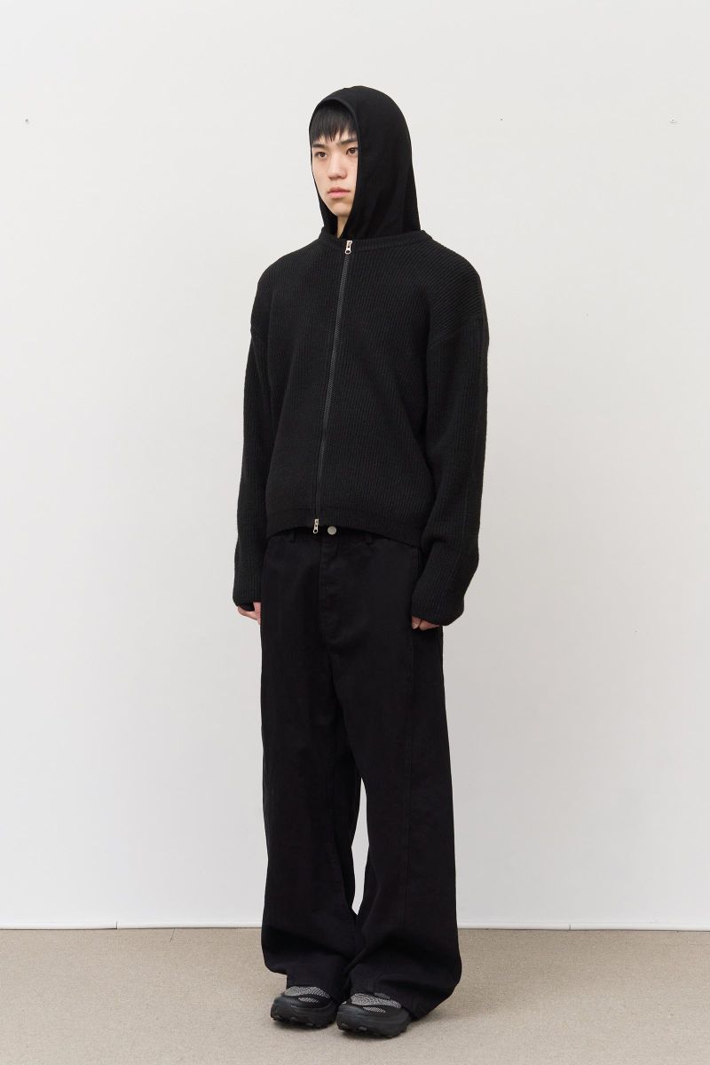 Maki Knitted Zip Up