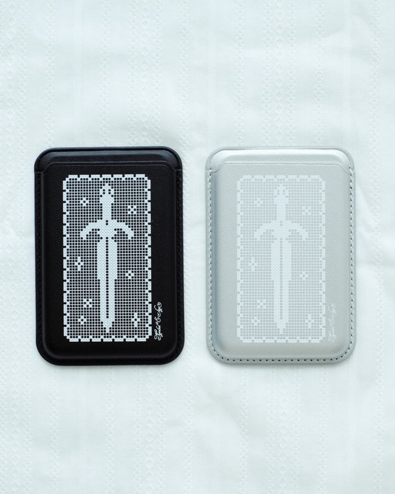 Symbol & Sign(シンボルアンドサイン)の「【MADE】 インナースワード | マグセーフウォレット - シルバー / ブラック(スマホグッズ/小物)」