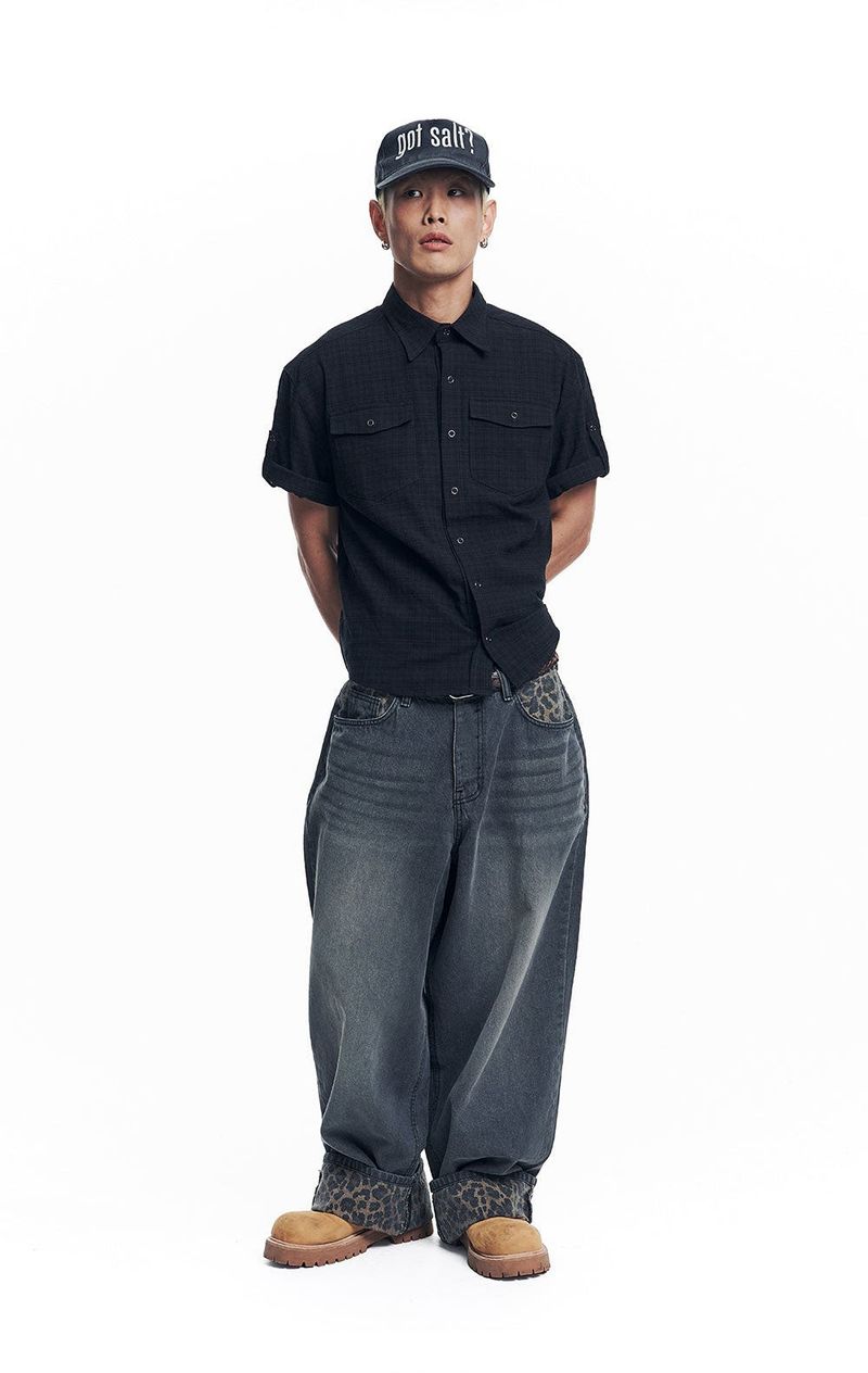 Leopard Cross Patch Roll-Up Denim Pants - Black