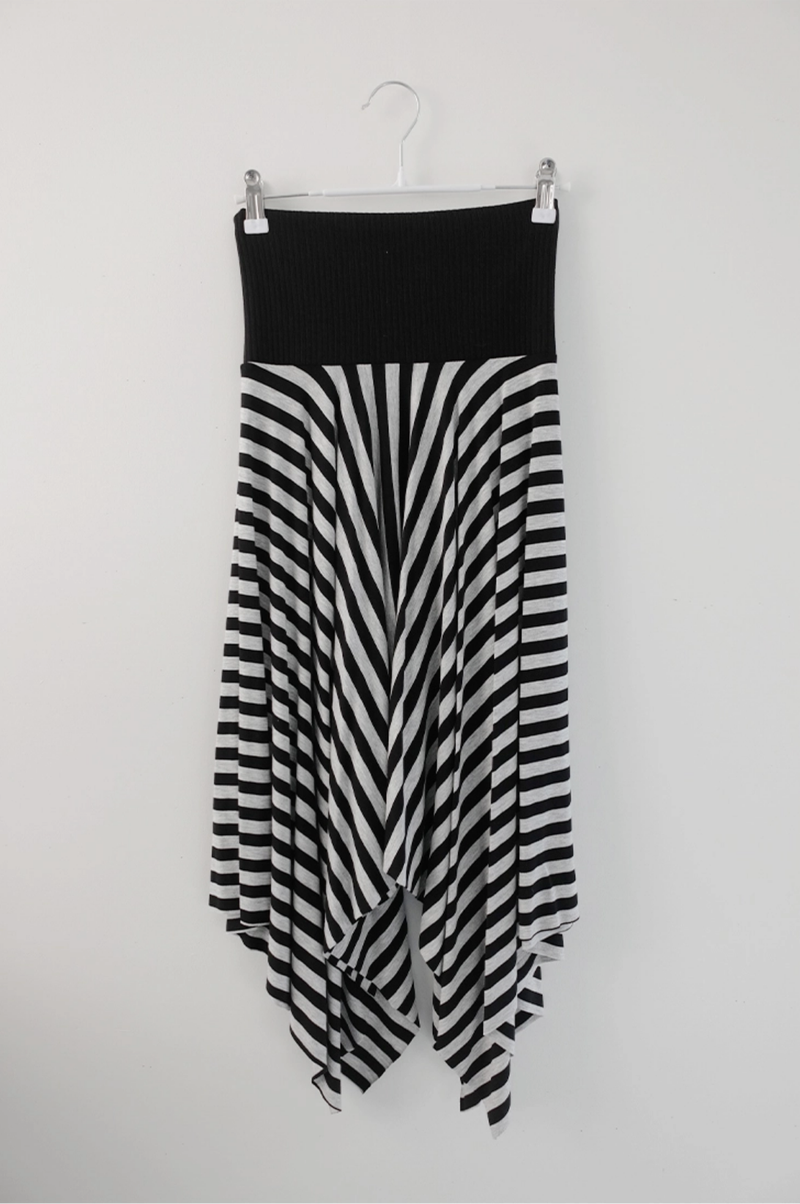 comfy stripe skirt (2c)