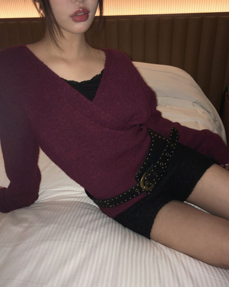 Dami Vintage Stud Leather Belt