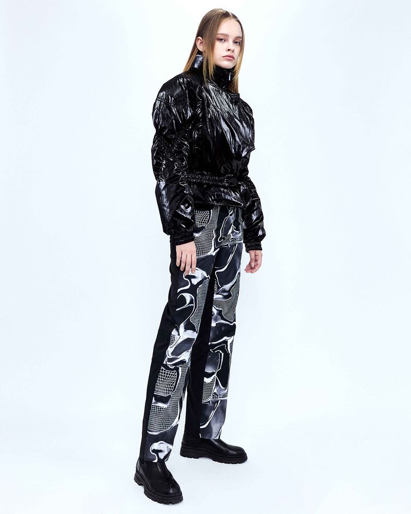 Double Layered Goose Down Jacket _ Glossy Black