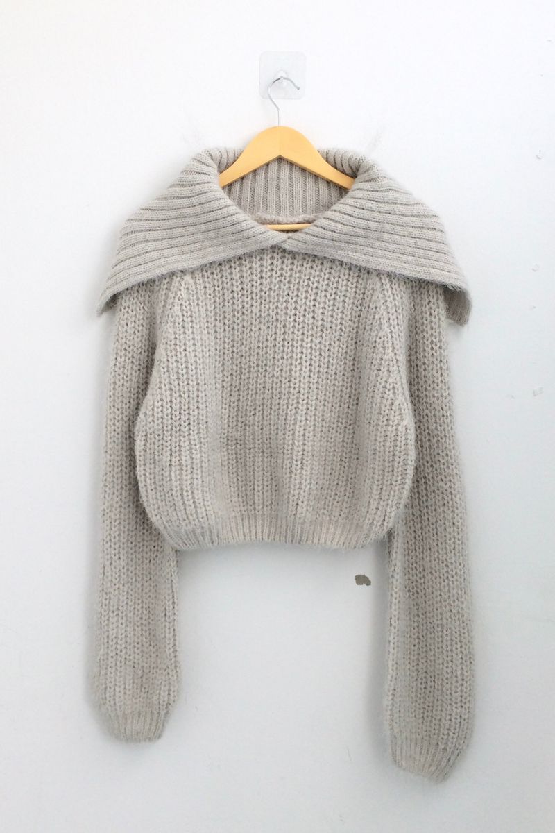 Shoulder collar loose knitwear
