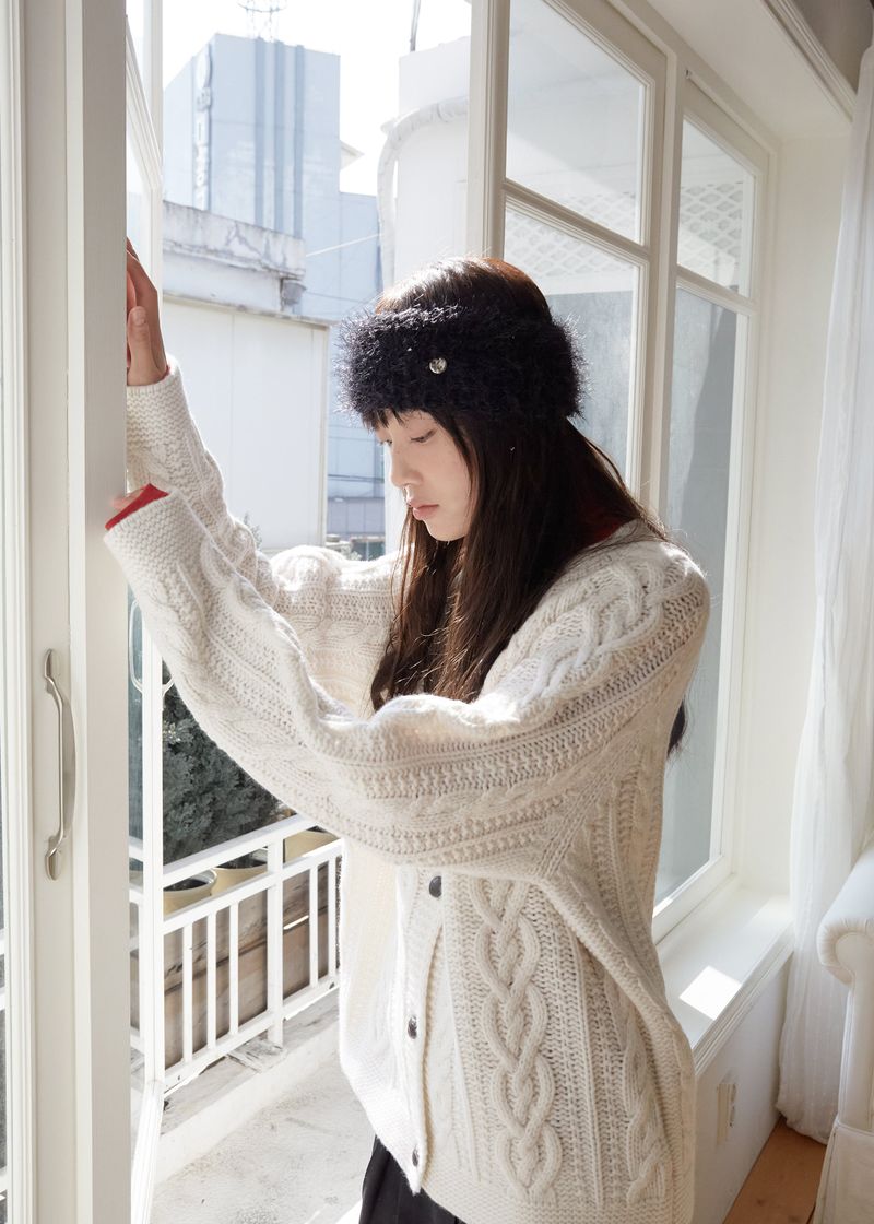 Hairy Knit Hairband - Black