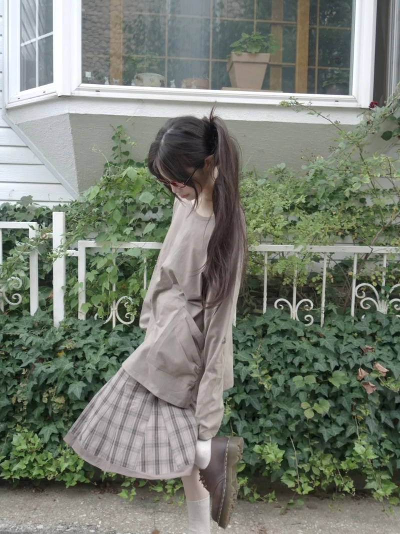 brick skirt