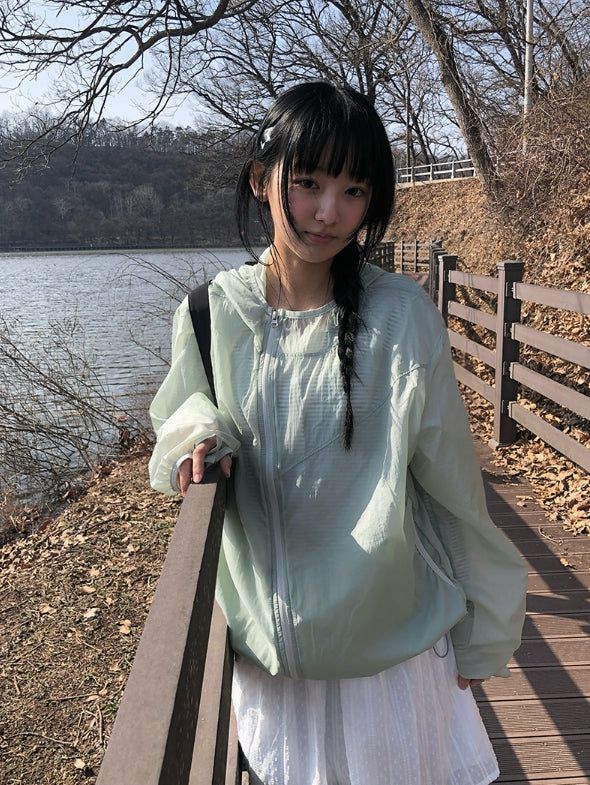 anyonemore(エニーワンモアー)の「Karin Diagonal Zipper Windbreaker String Hood Jacket(Jackets/Outerwear)」