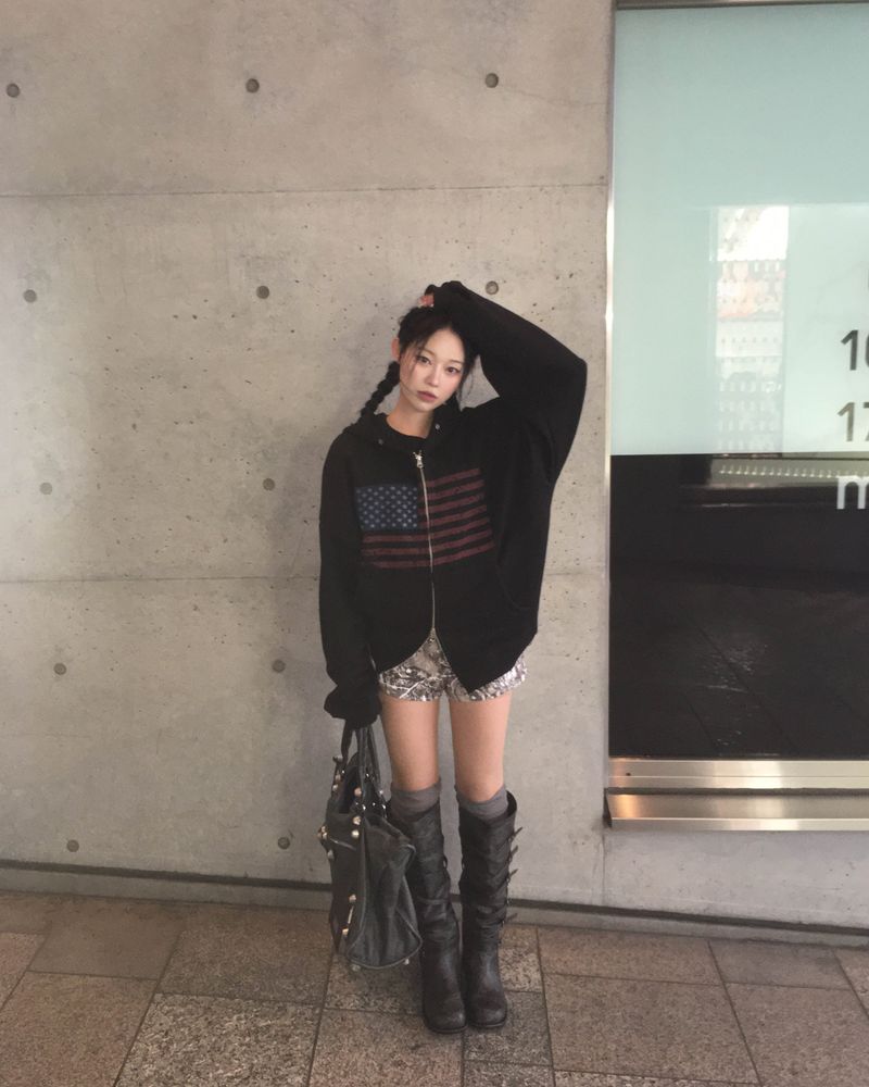 American hood jumper