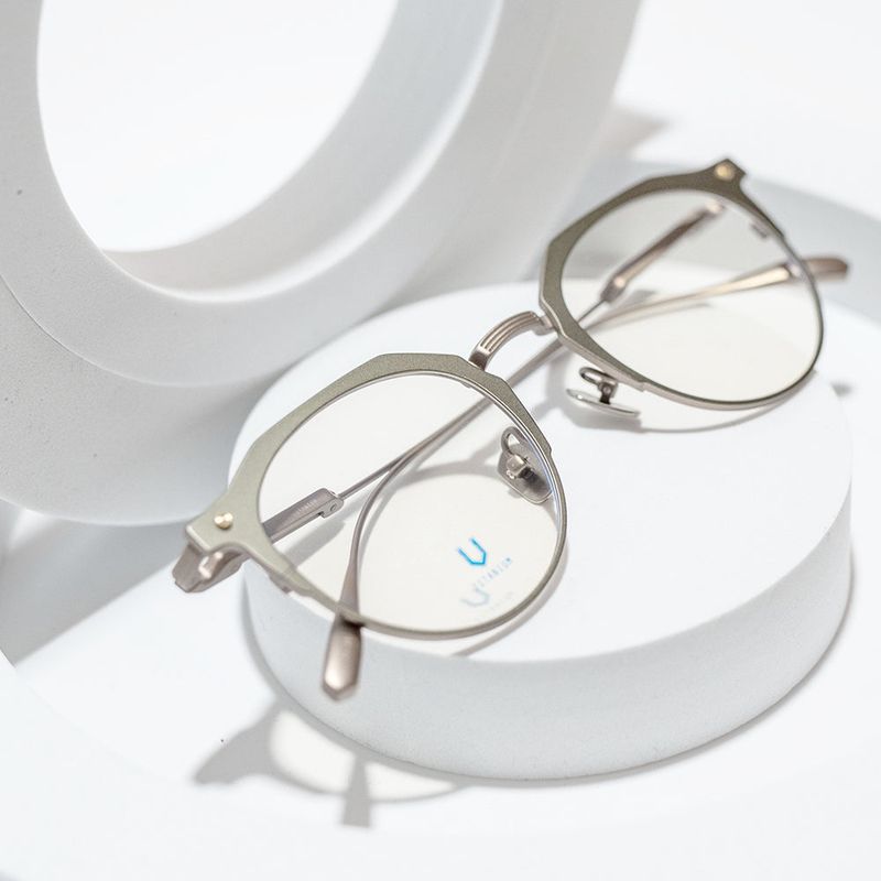 Knouun Round titanium glasses CODE. 104. B Khaki N Brown