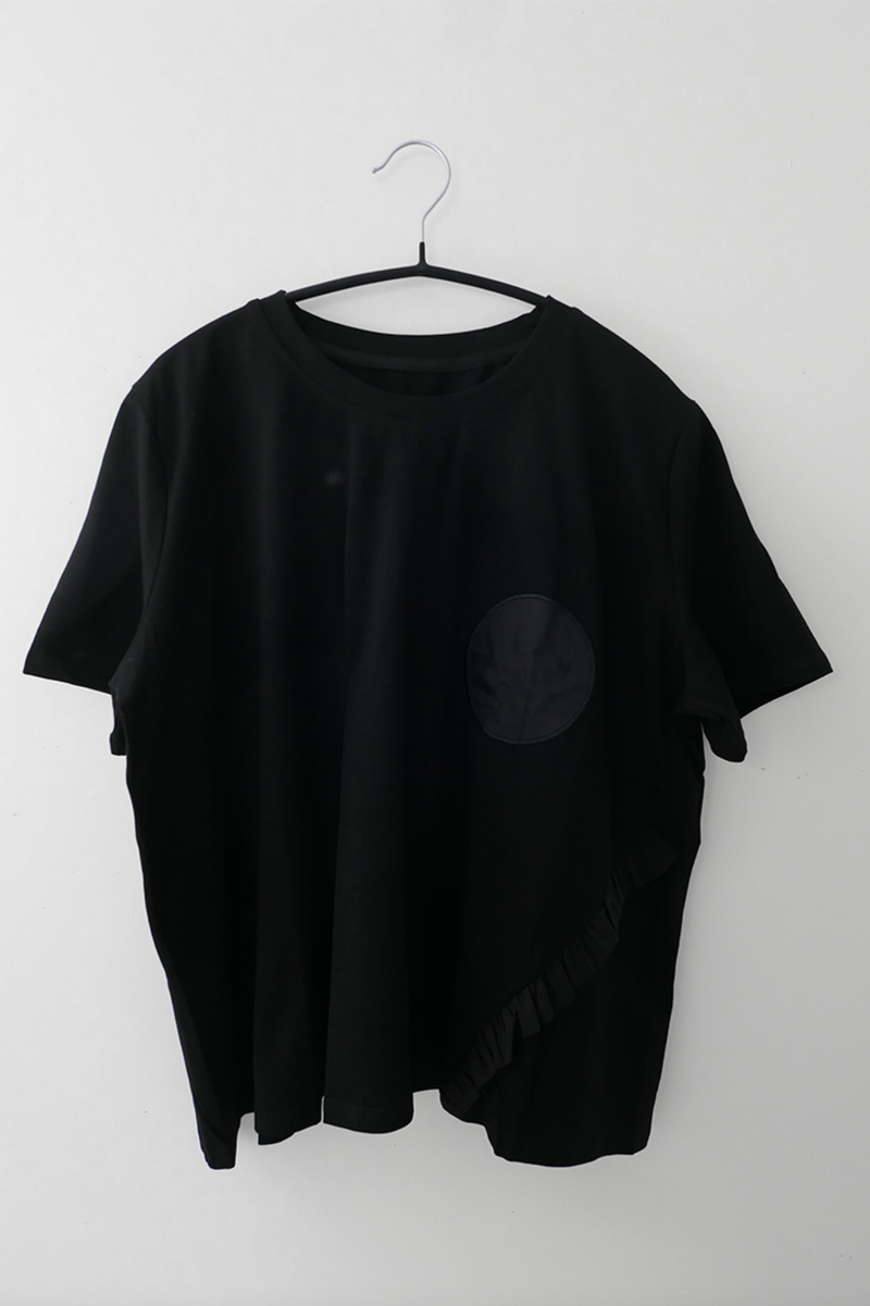 dot and frill T (2c)