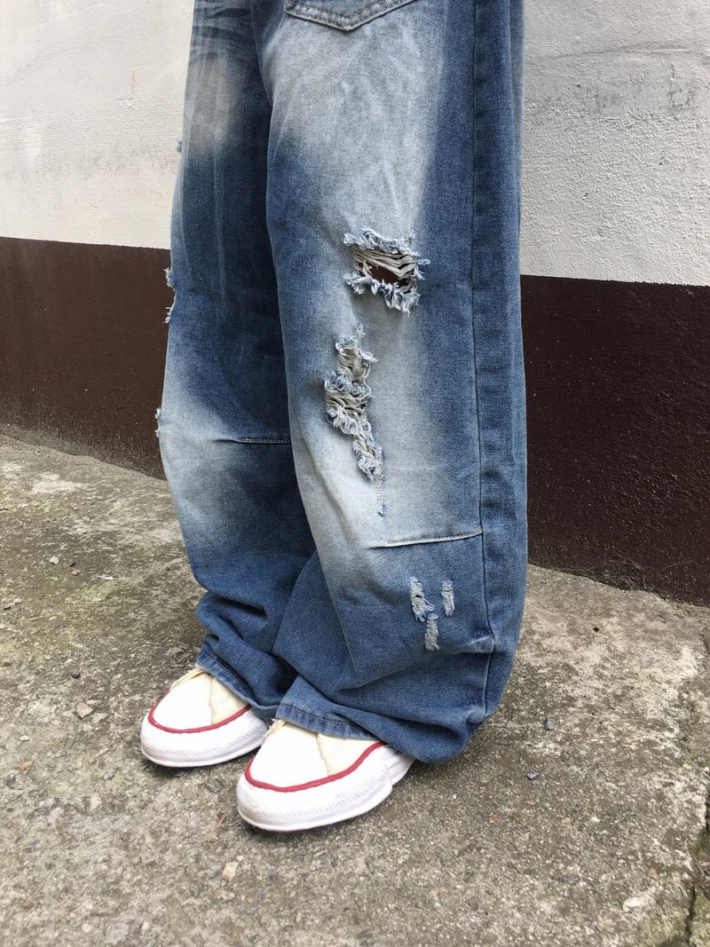Wavy Cat Washed Distressed Denim Pants