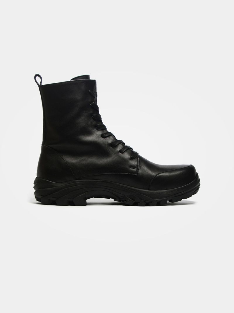 【MADE】Uti, Black