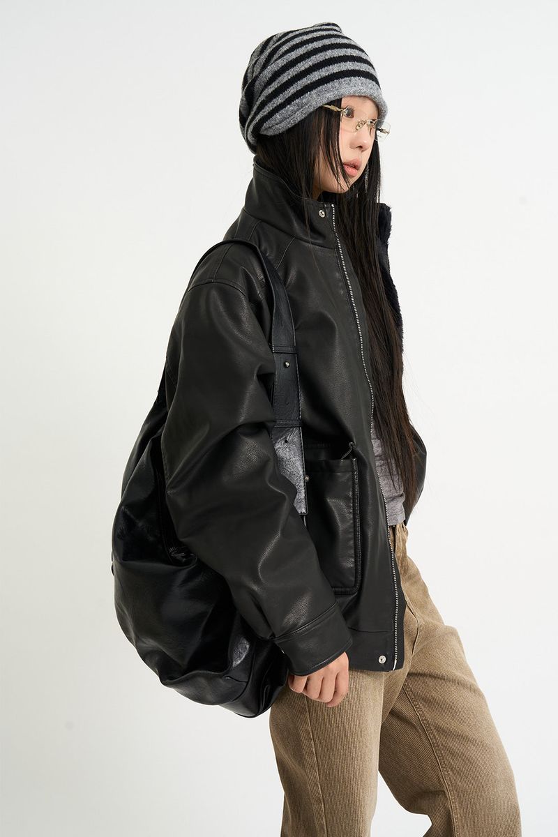 Bold cross hobo bag