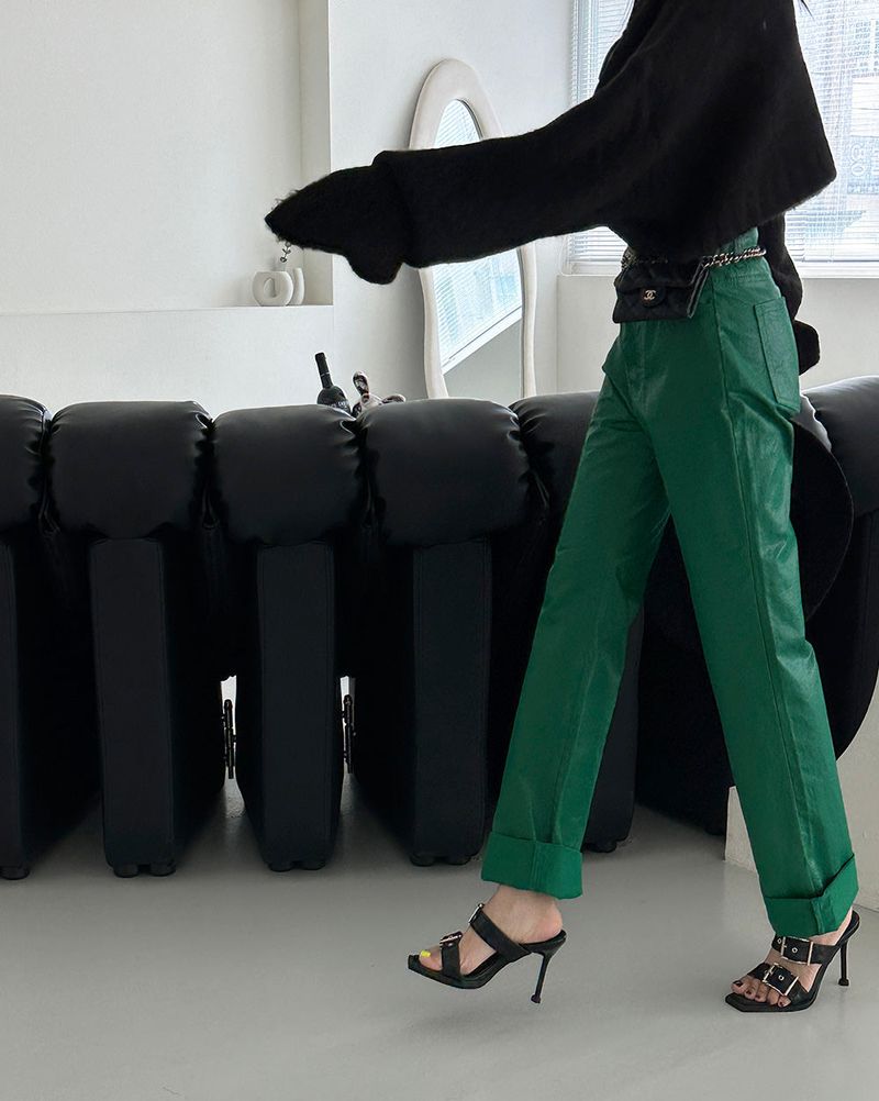 salt wool cropped knitwear