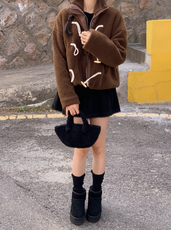 #Snow Boa Short Duffle Jumper (2color)