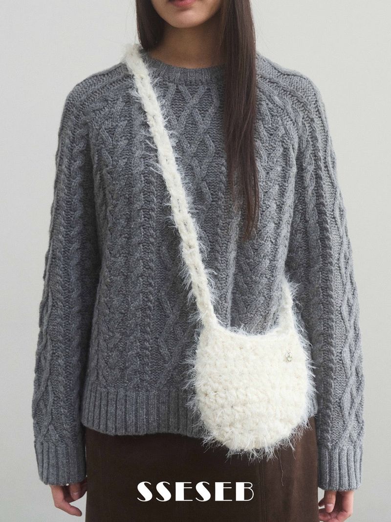 SSESEB(セセブ)の「Hairy Mini Bag - Ivory(Bags)」