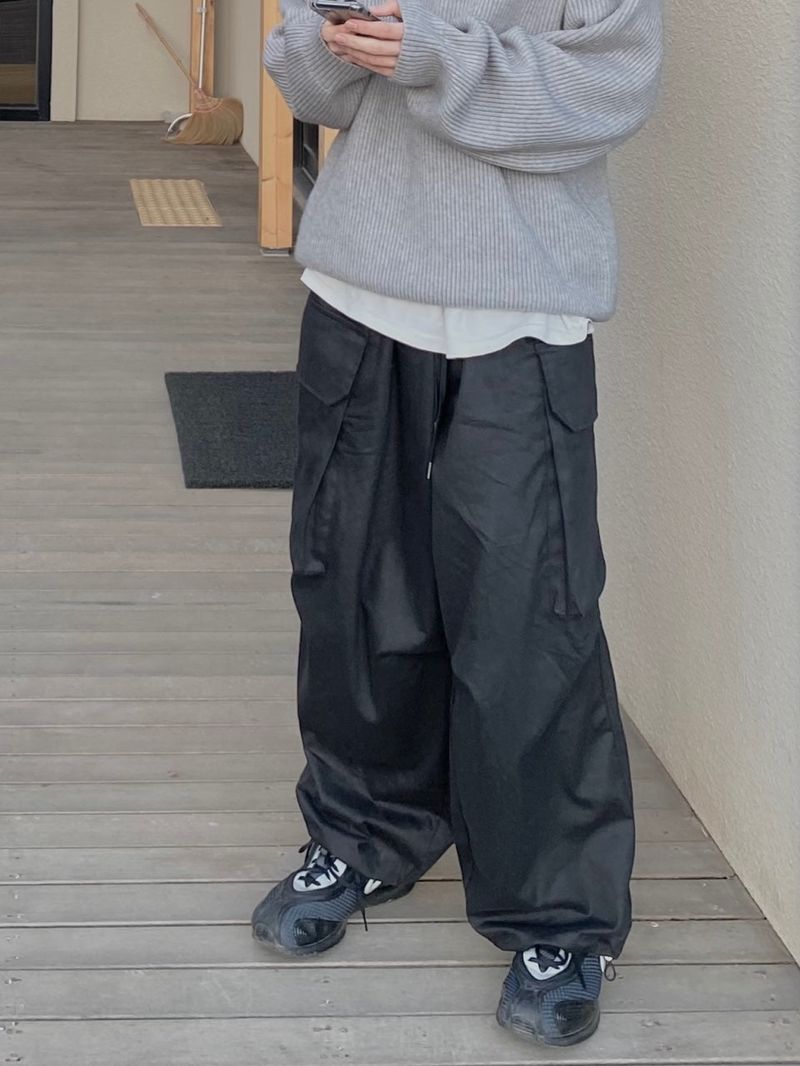 UNAIDUN（アネイダン）の「balloon fit cargo pants 2C（Pants）」