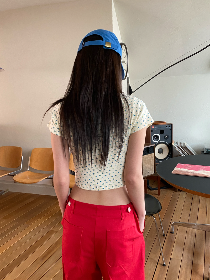 fiance crop T 