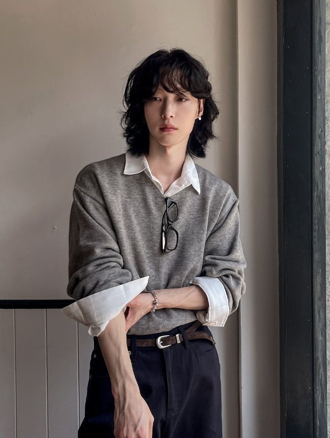 Modi loose fit v-neck knit