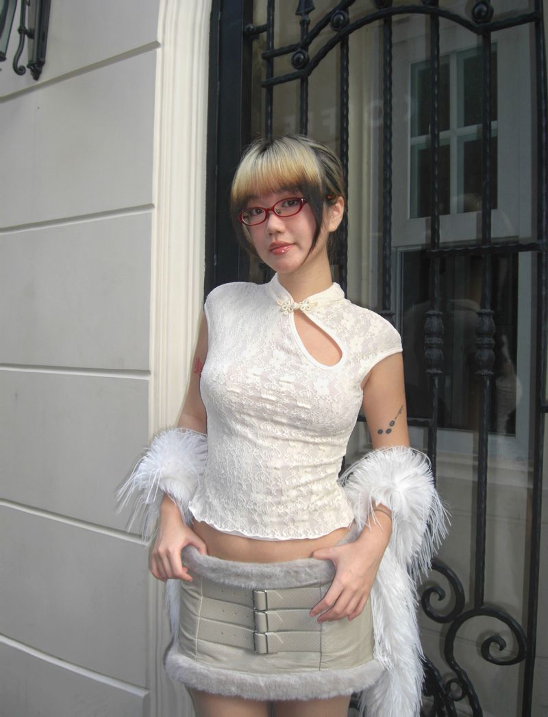 KIRA TOP / KIRA トップス ( TOP ONLY ) ( 1 PCS )