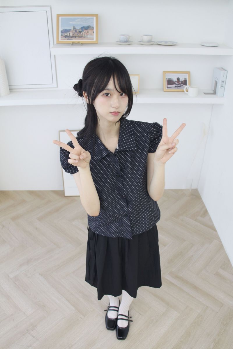 Dot Puff Cap Sleeve Blouse