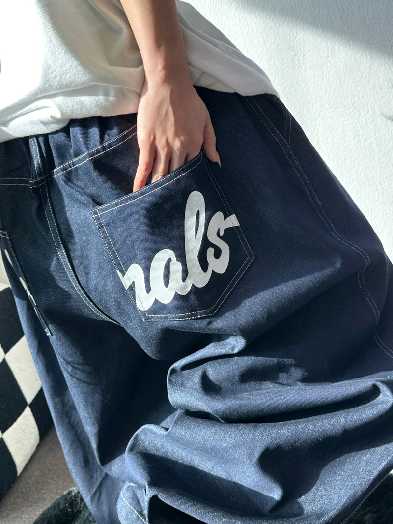 CCORTTI(コルッティ)の「HIP PRINTING TATTOO LETTERING BALLOON RAW LOW DENIM 🩵🖤 - 2 COLORS(Pants)」