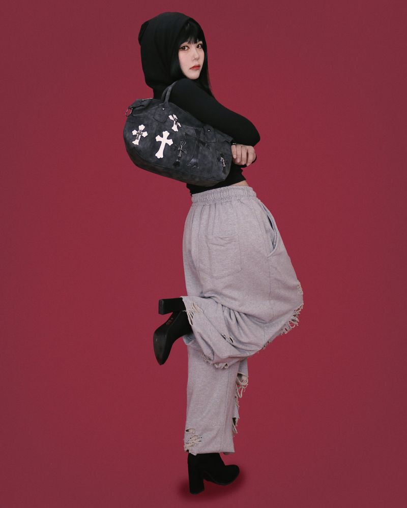 cross-patch cross bag