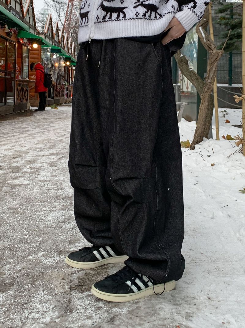 Whale cut denim pants