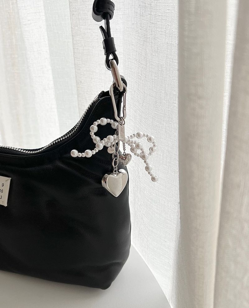 rop Ballet Core Keyring Stainless Steel Titanium Pearl Ribbon Big Heart AirPods Buzz Keyring Keyring