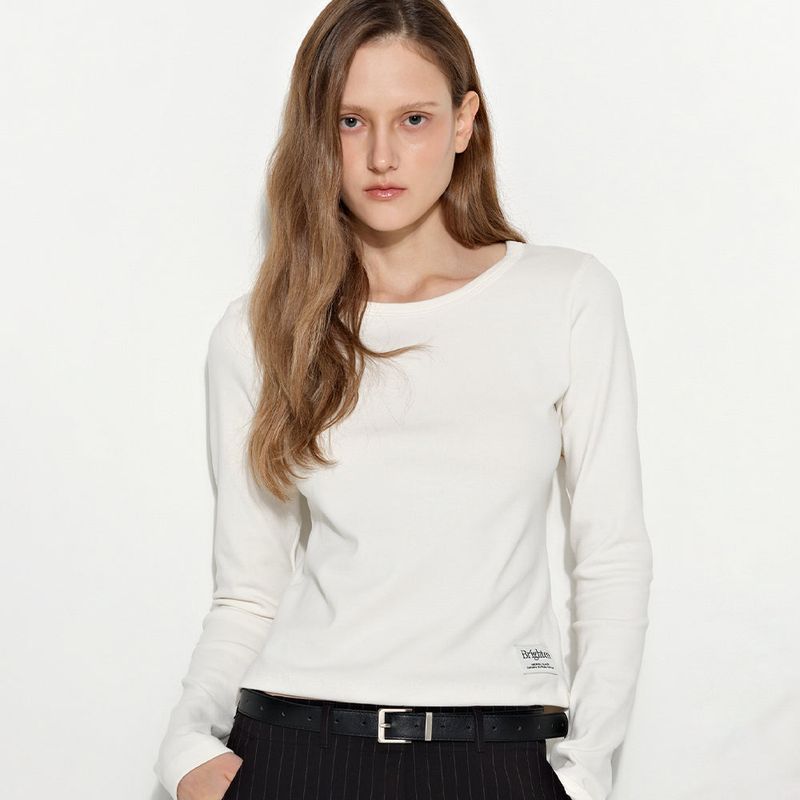 Brighten（ブライトン）の「Essential Round-Neck White（Tops）」
