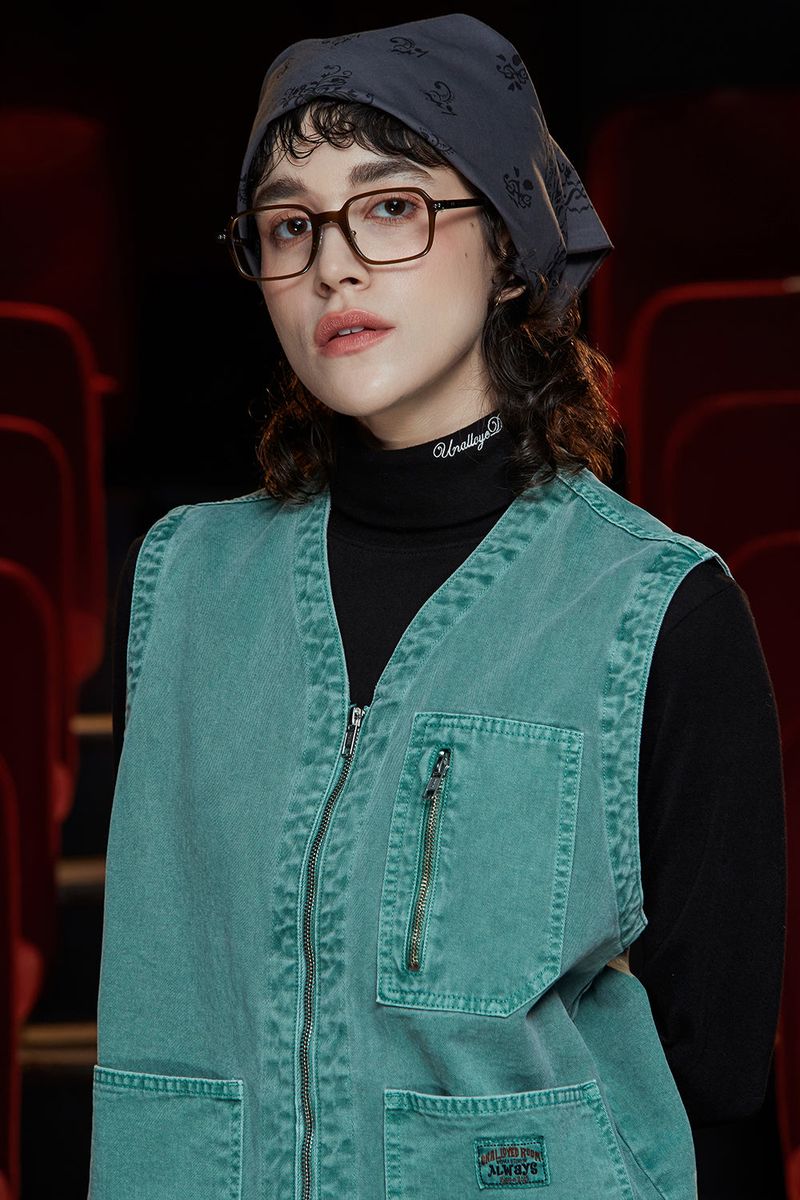 DYED ZIP CARGO VEST / EMERALD