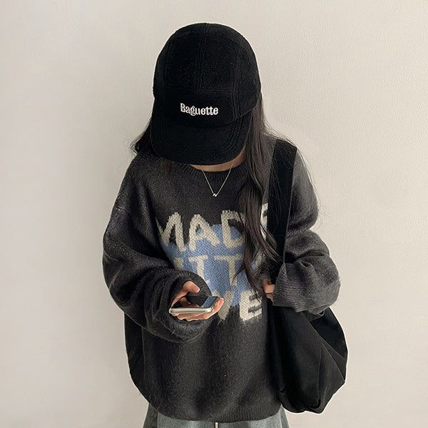 hijjoo（ハイチュー）の「May Baguette Embroidered Lettering Fleece Campcap（Hats）」