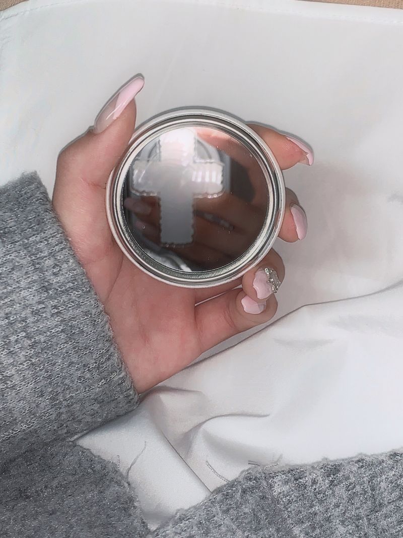 lolita cross mirror