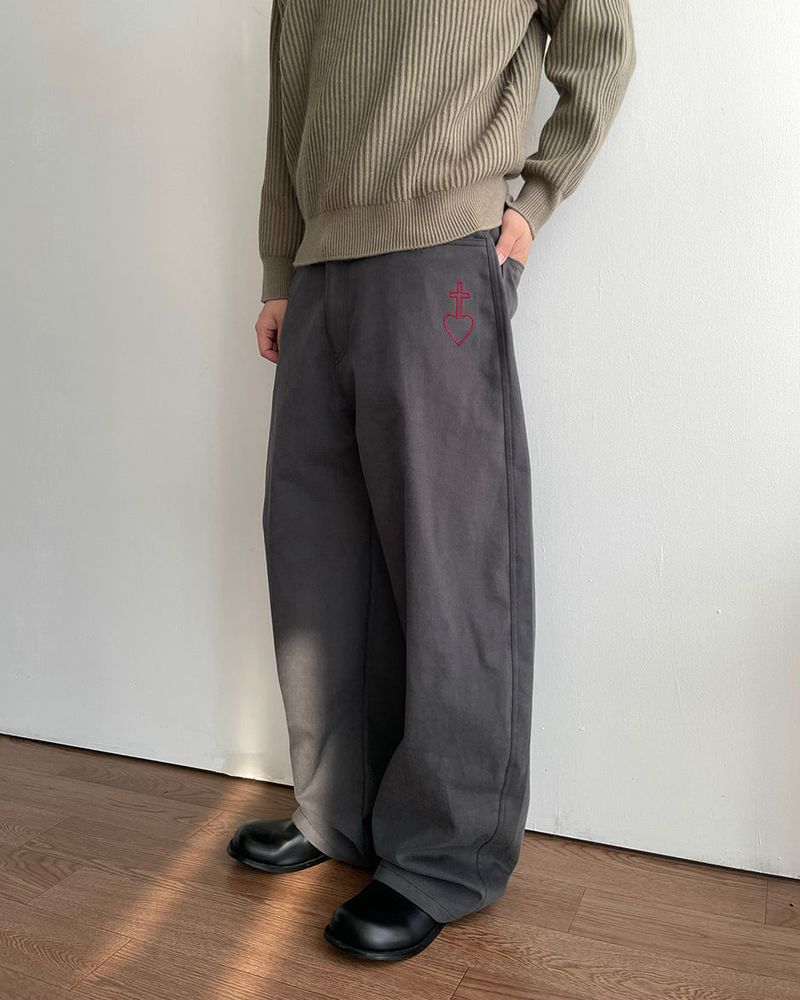 IDF（アイディーエフ）の「Heart Embroidery Cotton Pants（Pants）」