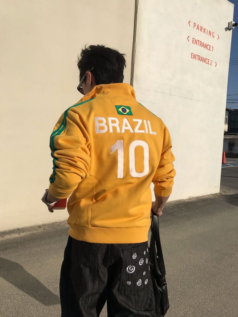 BRAZIL ZIP-UP