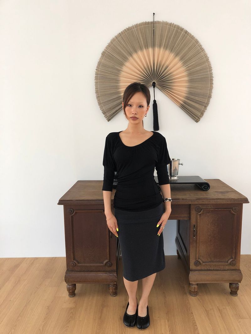 FOLD MIDI SKIRT