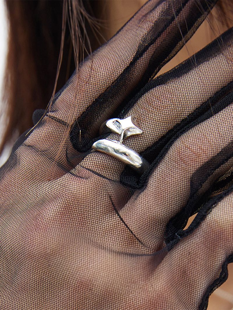 NIMBUS(ニンブス)の「SHINE STAR TWIST RING(Accessories)」
