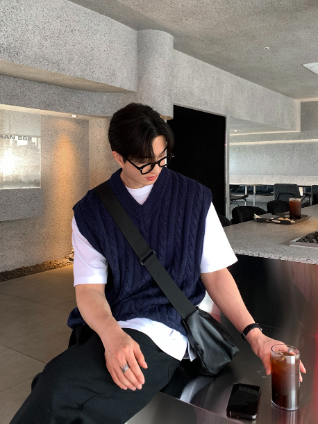 LOOKPLE（ルックプル）の「ベレリス ムードニットベスト（トップス）」