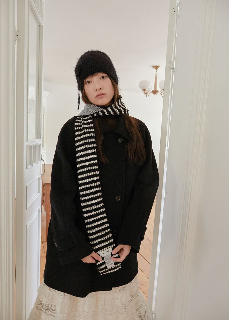 Striped Knit Muffler - Black