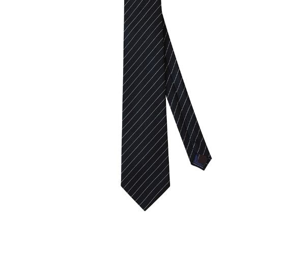 [LAN ARCHIVE] Classic striped tie