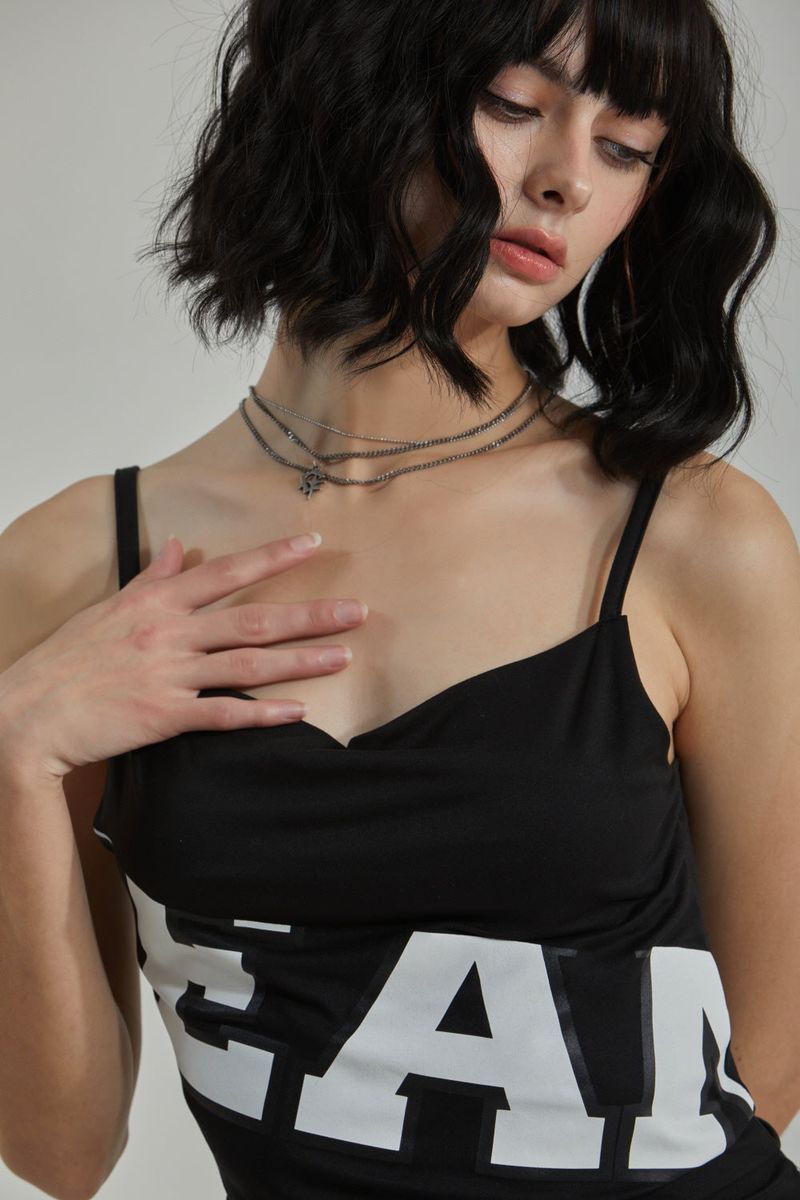 LEADER SLEEVELESS TOP
