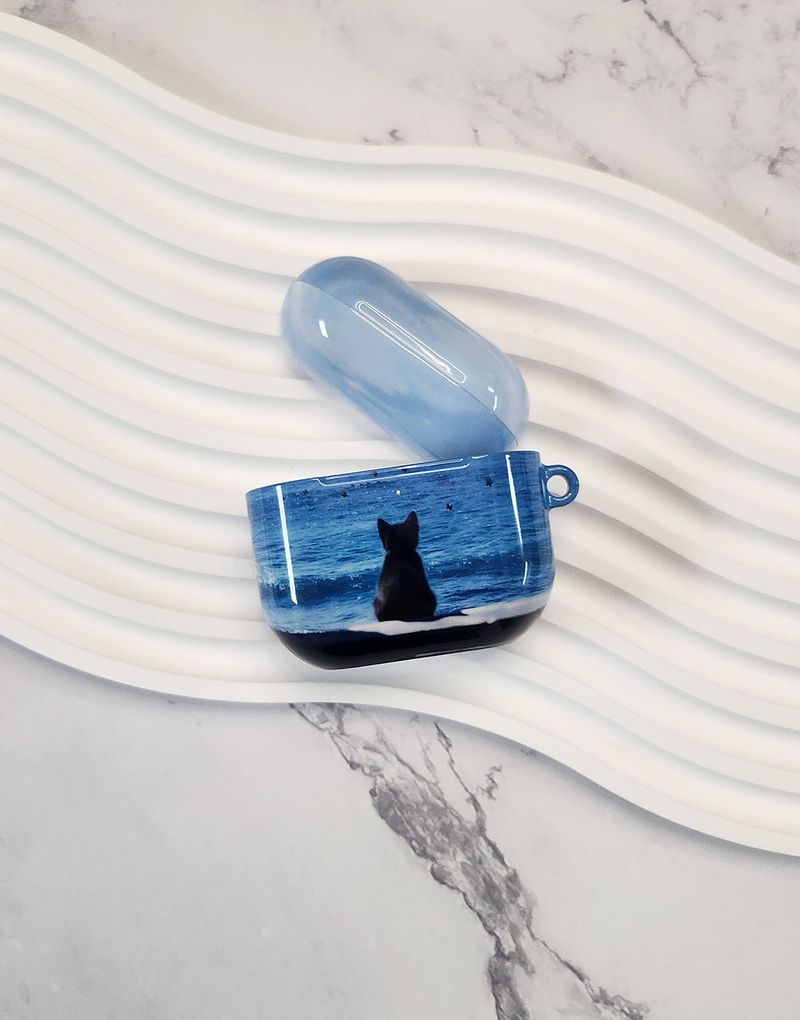 [kitty by the sea airpods/buds case]