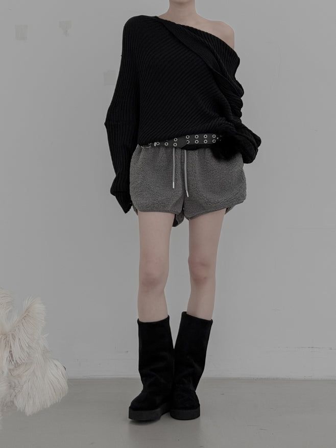 One-off diagonal hooded knit