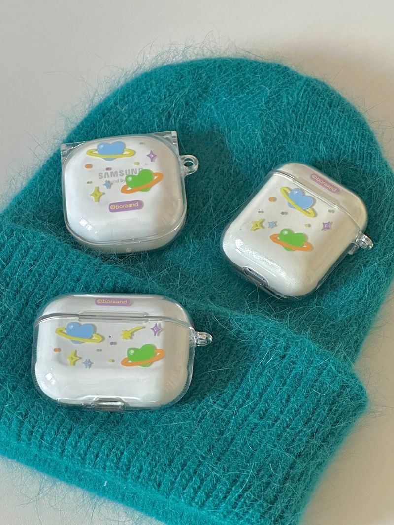 bora and(ボラアンド)の「Love universe air pods case (Clear hard)(Smartphone Accessories)」