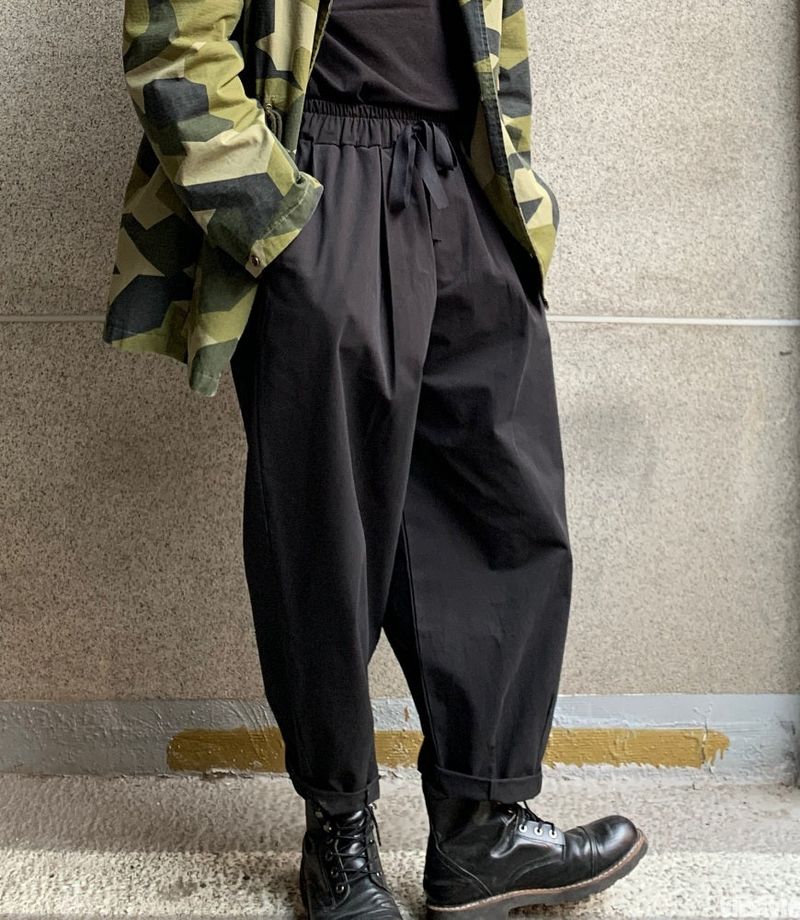 Two-Tuck Balloon Pants 3COLOR