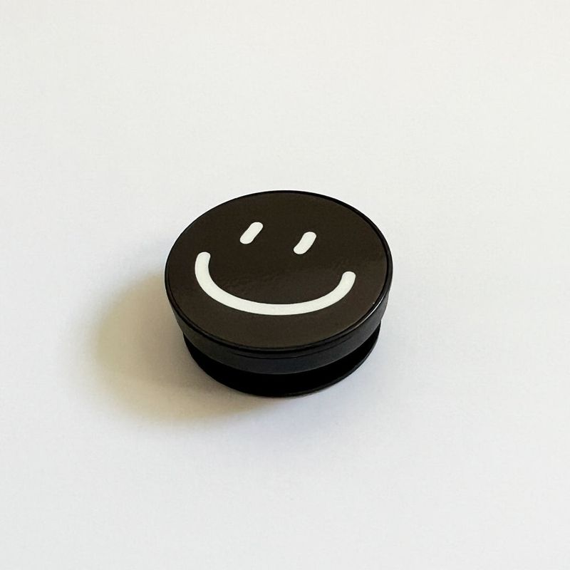 Smile Black Tok
