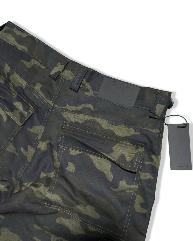 Camo shorts/pants (2in1) 