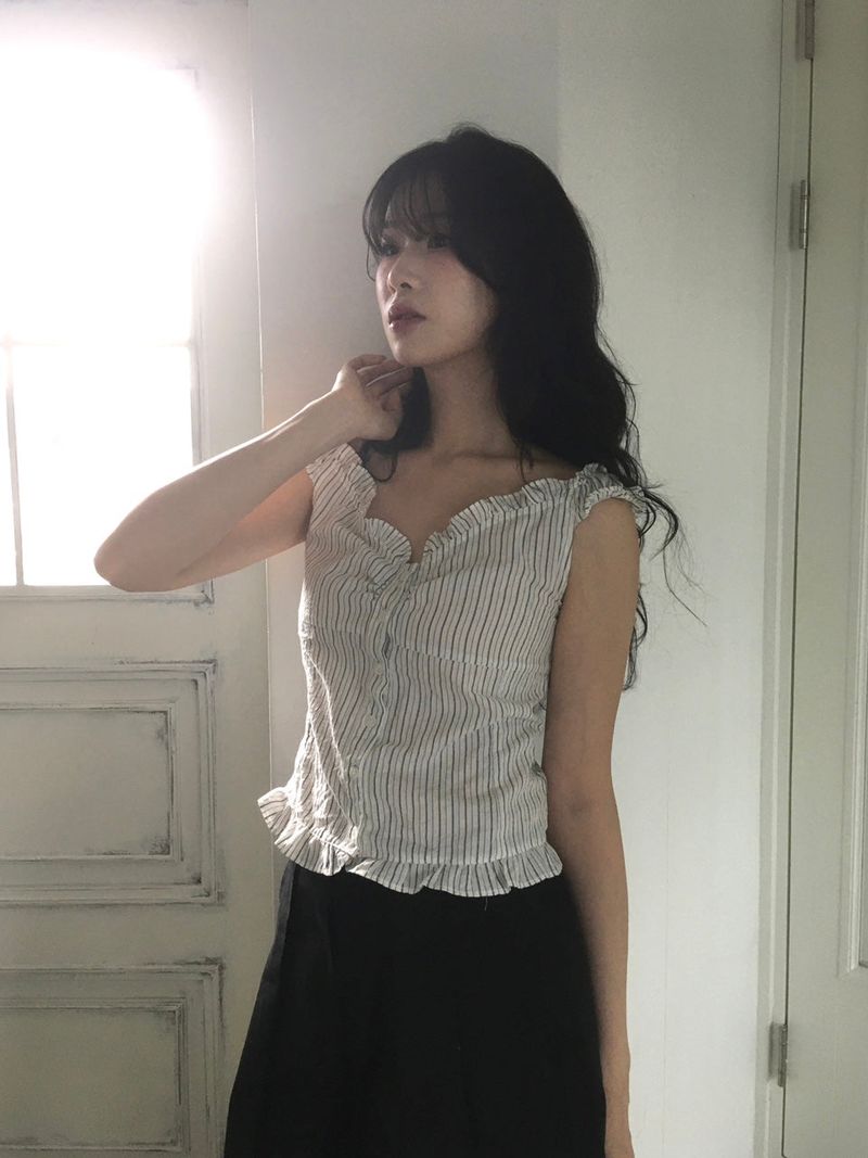 Angel Sleeveless Blouse