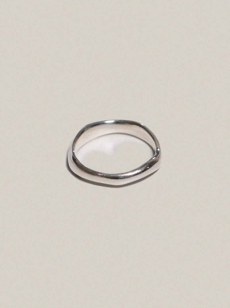 partez（パルテ）の「Thick Wave ring（Accessories）」